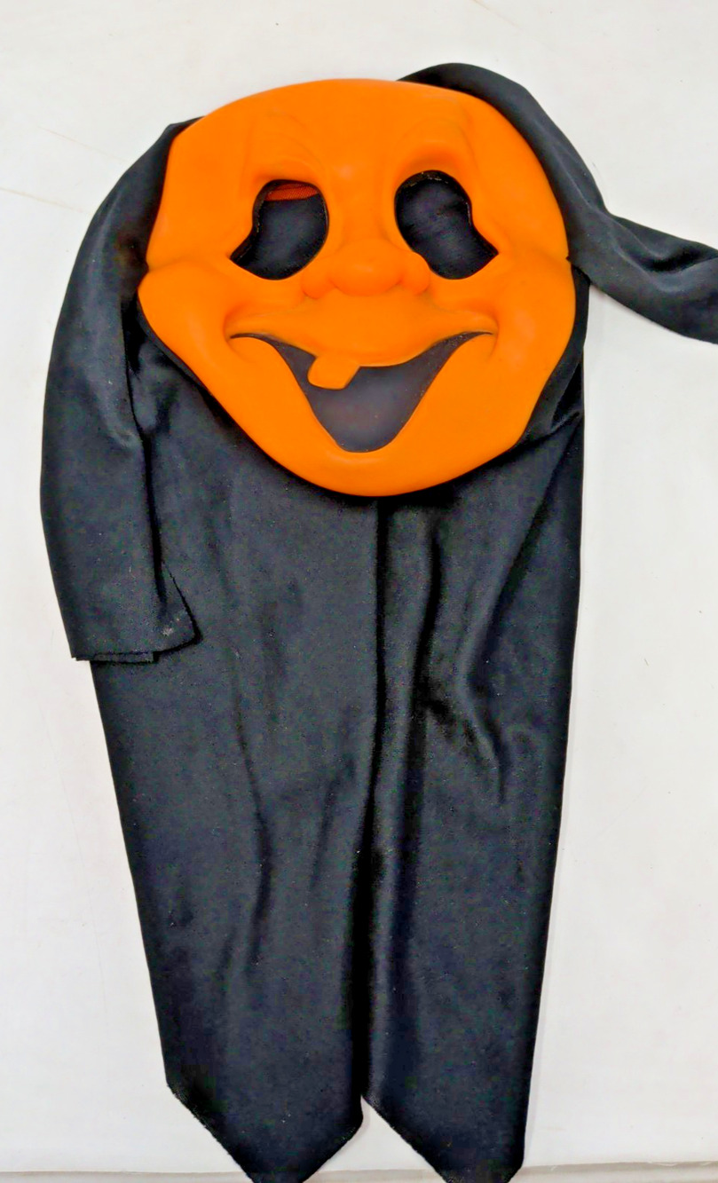 Vintage Fun World Easter Unlimited Orange Scream Goofy Ghost Face Mask Hood